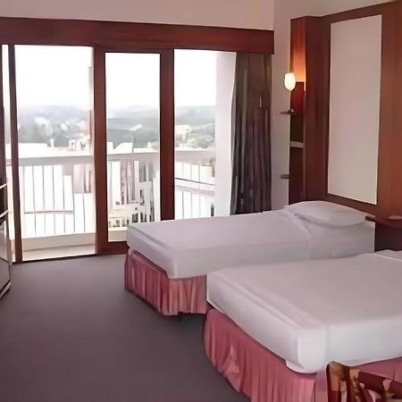 Pailyn Phitsanulok Hotel Eksteriør billede