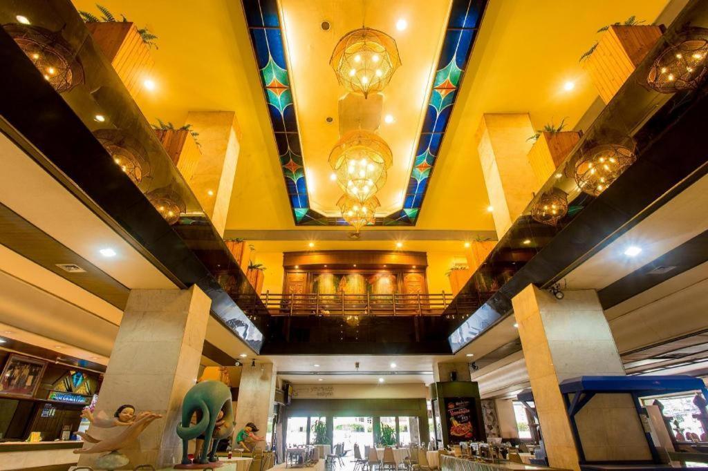 Pailyn Phitsanulok Hotel Eksteriør billede