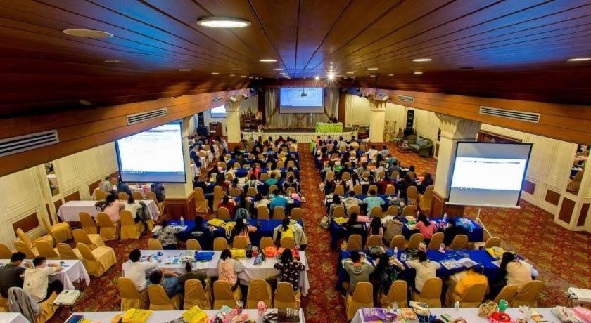 Pailyn Phitsanulok Hotel Eksteriør billede