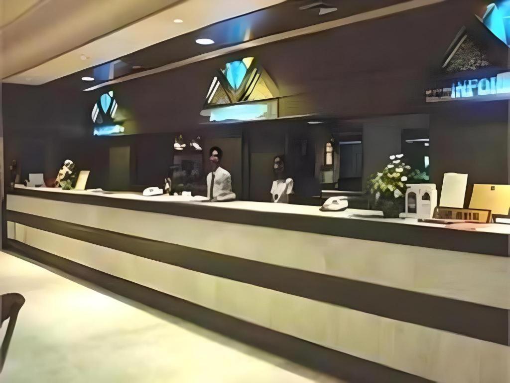 Pailyn Phitsanulok Hotel Eksteriør billede