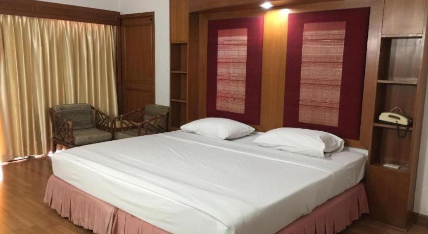 Pailyn Phitsanulok Hotel Eksteriør billede