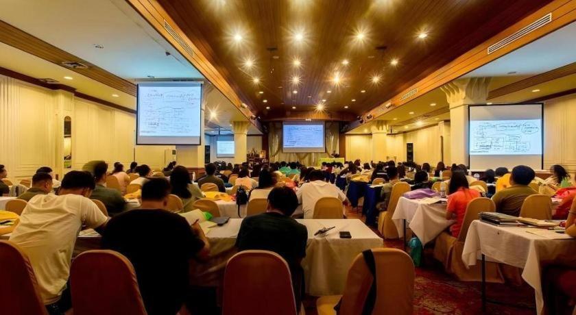 Pailyn Phitsanulok Hotel Eksteriør billede